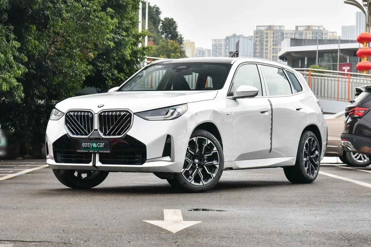 Bmw X3, Белый (2026) — фотография 1