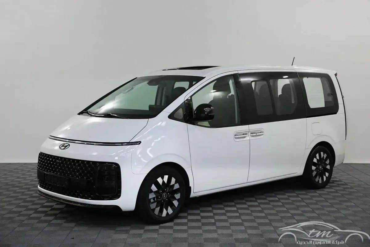 Hyundai Staria, Белый (2025) — фотография 1