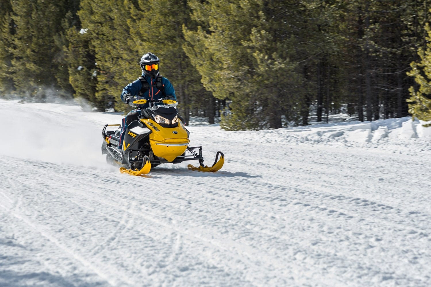 2023 SKI-DOO MXZ NEO+