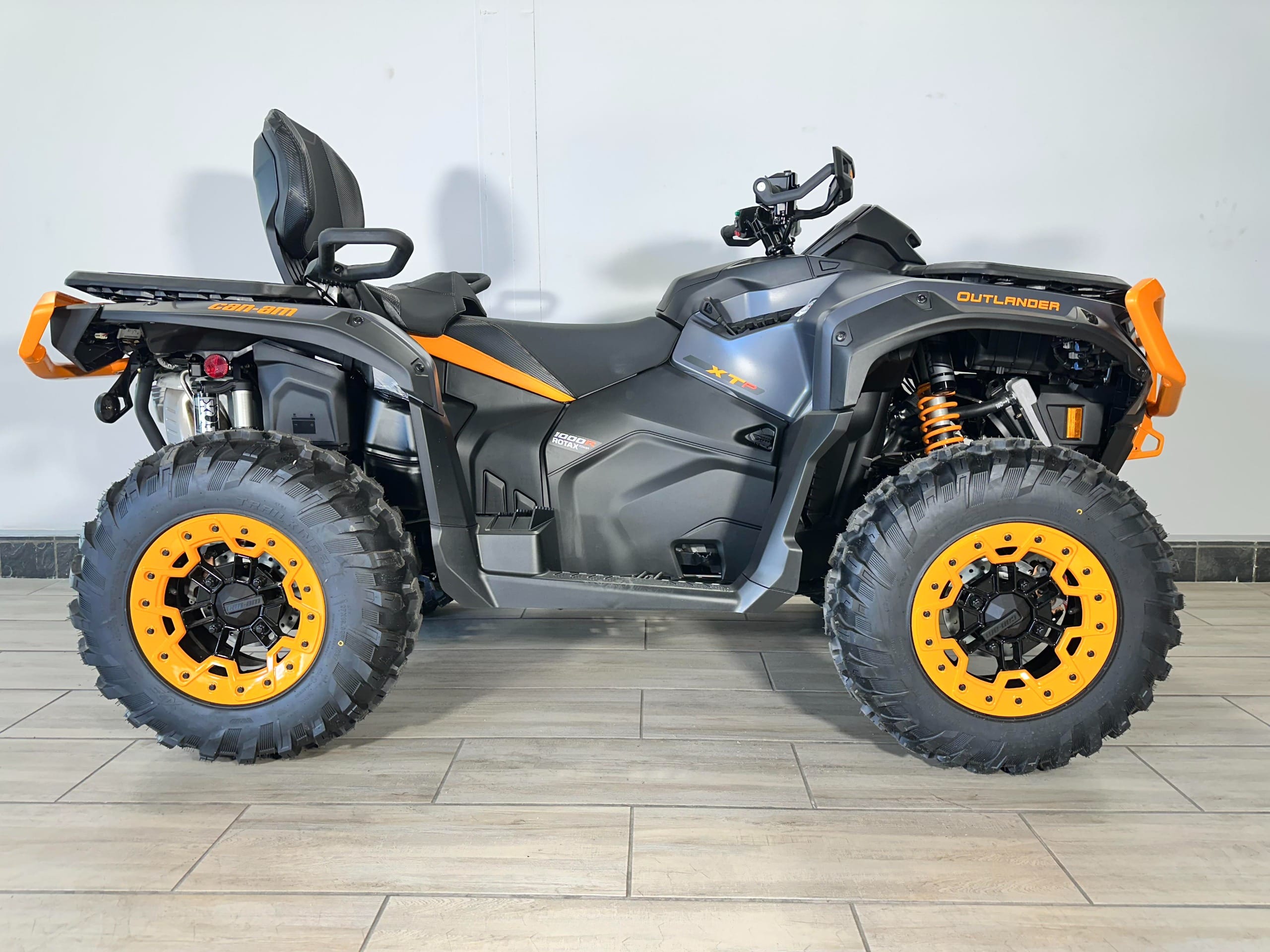 BRP Can-Am Outlander XT-P 1000R (2026) — фотография 1