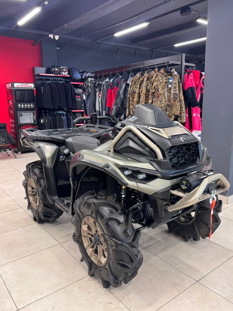 BRP CAN-AM OUTLANDER X MR 1000R, Green Satin (2026) — фотография 1